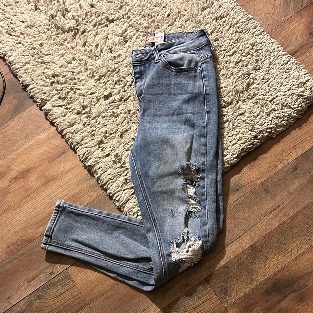 Crystal Rock Blue Distressed Jeans